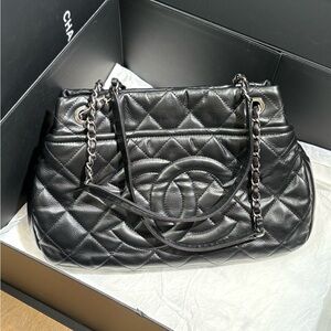 CHANEL Black Caviar Leather Grand Shopping Tote SHW (Color Changed)